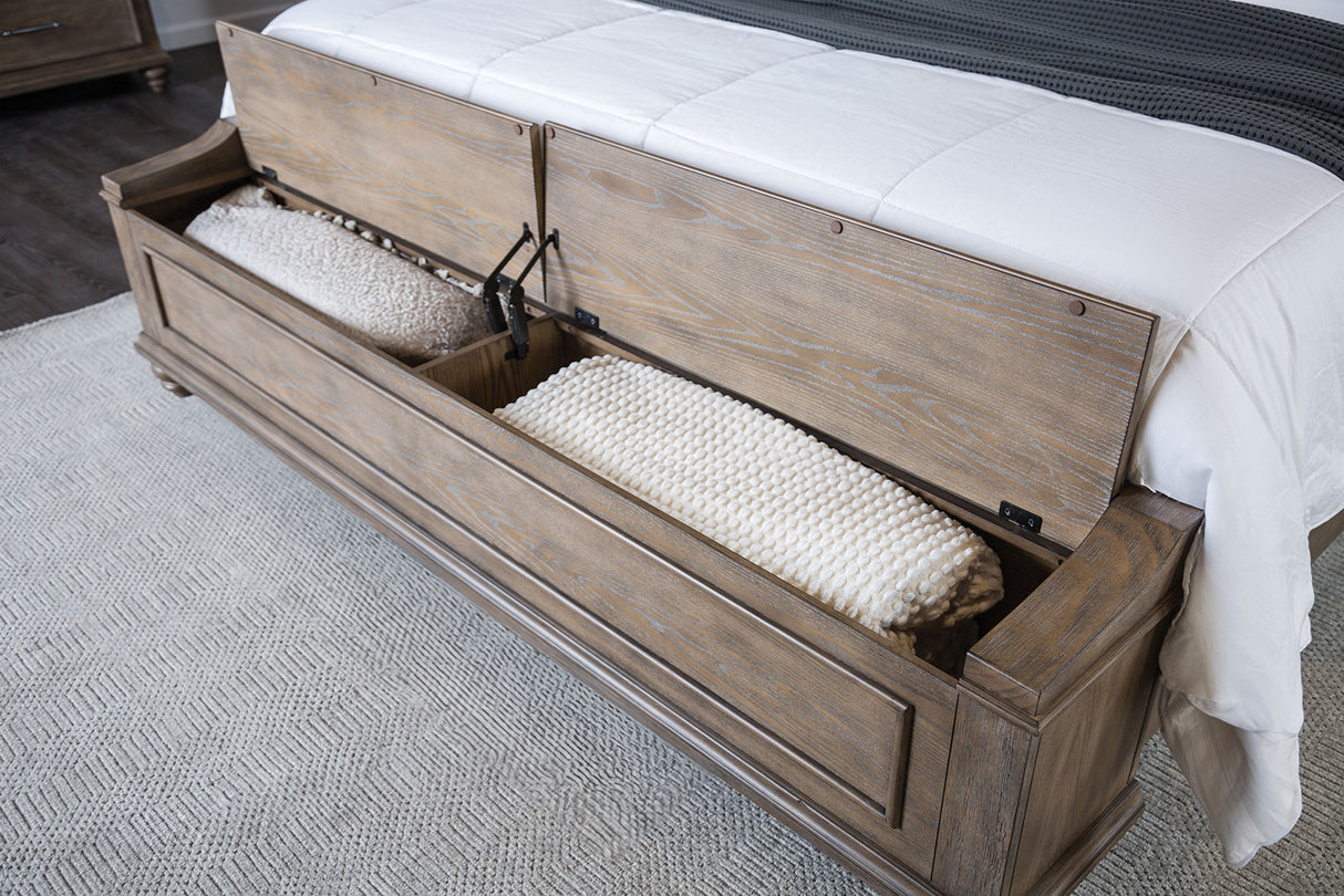 Philomath Aged Oak King Bed from Furniture of America - Luna Furniture