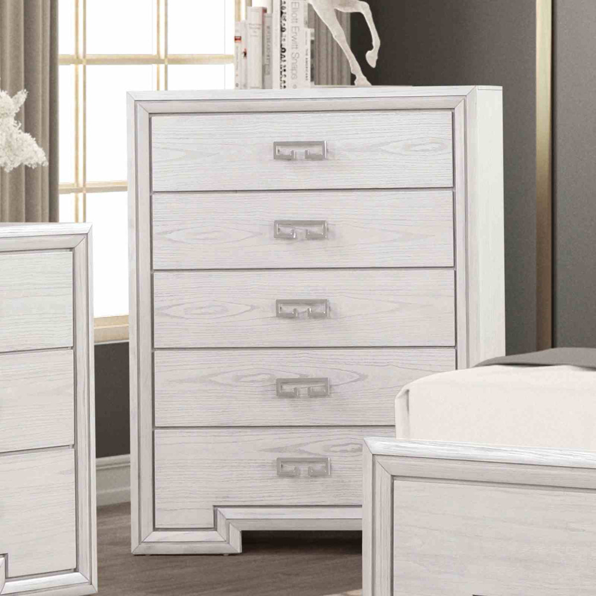 Basilone Rustic White 5 Pc Queen Bedroom Set from Furniture of America - Luna Furniture