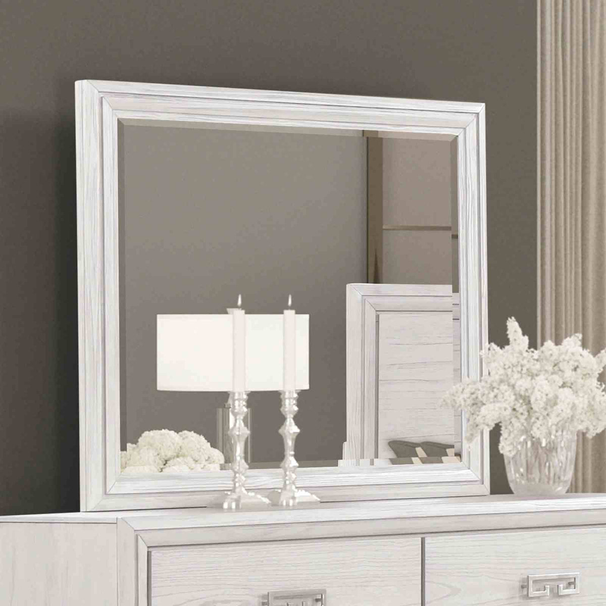 Basilone Rustic White 5 Pc Queen Bedroom Set from Furniture of America - Luna Furniture