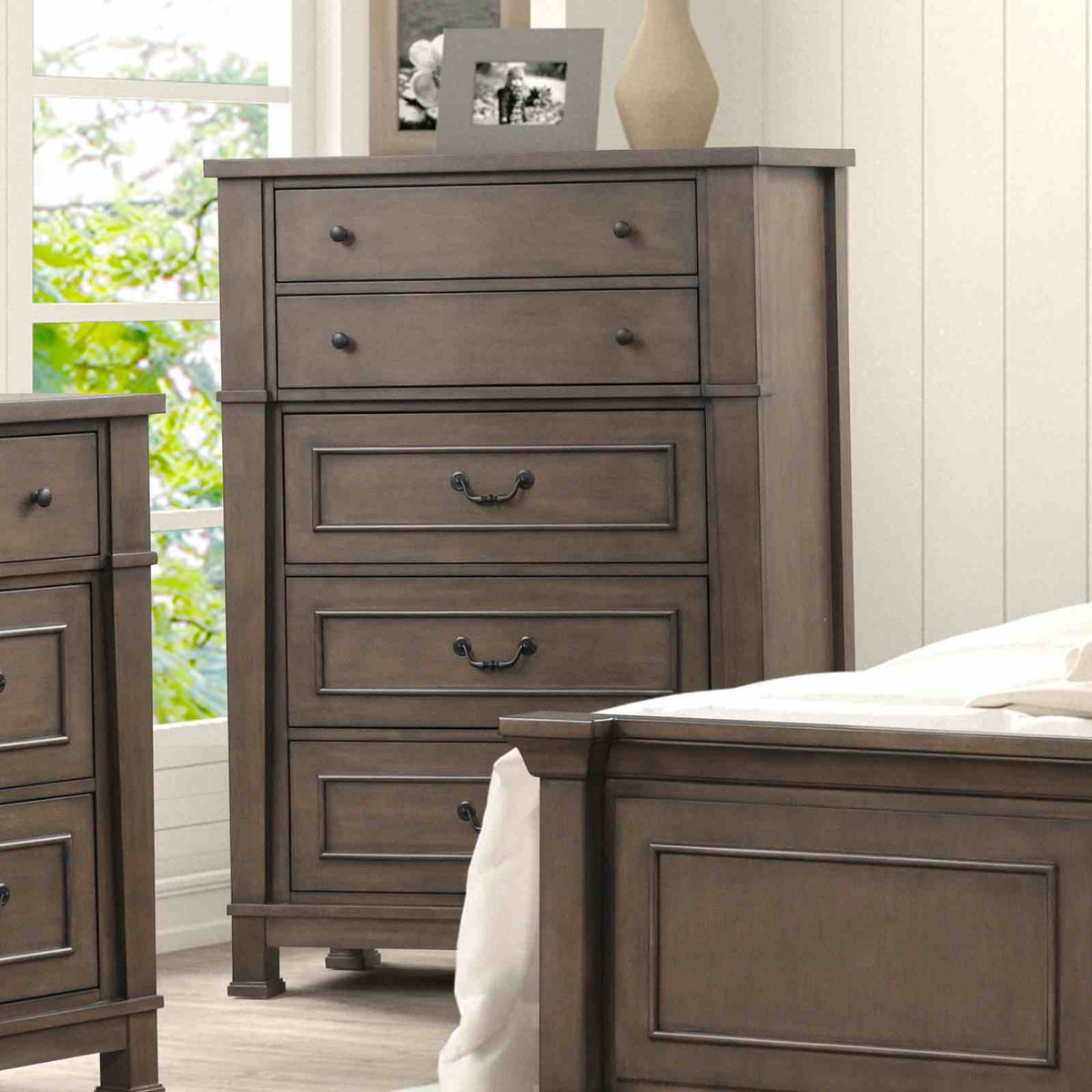 Huddersfield Dark Walnut 5 Pc Queen Bedroom Set from Furniture of America - Luna Furniture