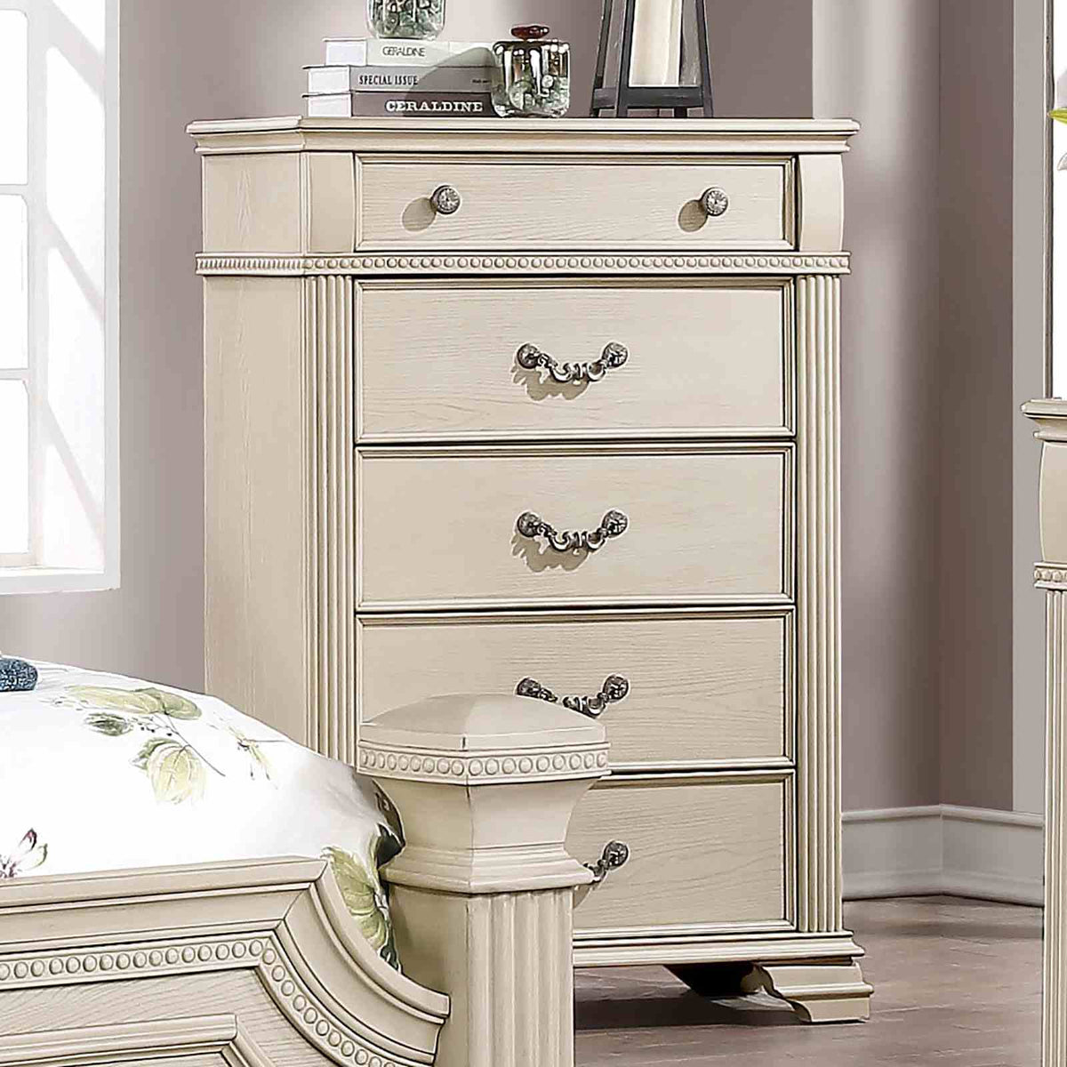 Pamphilos Antique White 5-Piece Queen Bedroom Set from Furniture of America - Luna Furniture