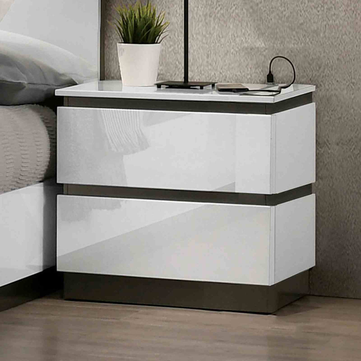 Birsfelden White/Metallic Gray 5-Piece Queen Bedroom Set from Furniture of America - Luna Furniture