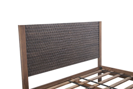 Santa Cruz King Bed in Two Tone from Home Trends & Design - Luna Furniture
