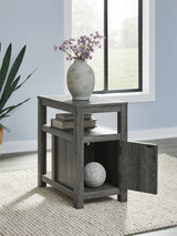 Fendenmore Two-tone Chairside End Table from Ashley - Luna Furniture