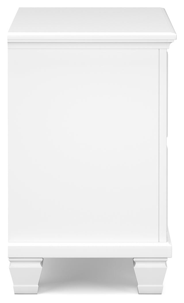 Fortman Full Panel Bed with Mirrored Dresser and 2 Nightstands in White from Ashley - Luna Furniture