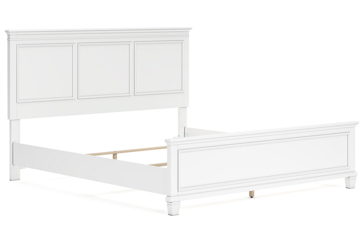 Fortman White California King Panel Bed from Ashley Furniture - Luna Furniture