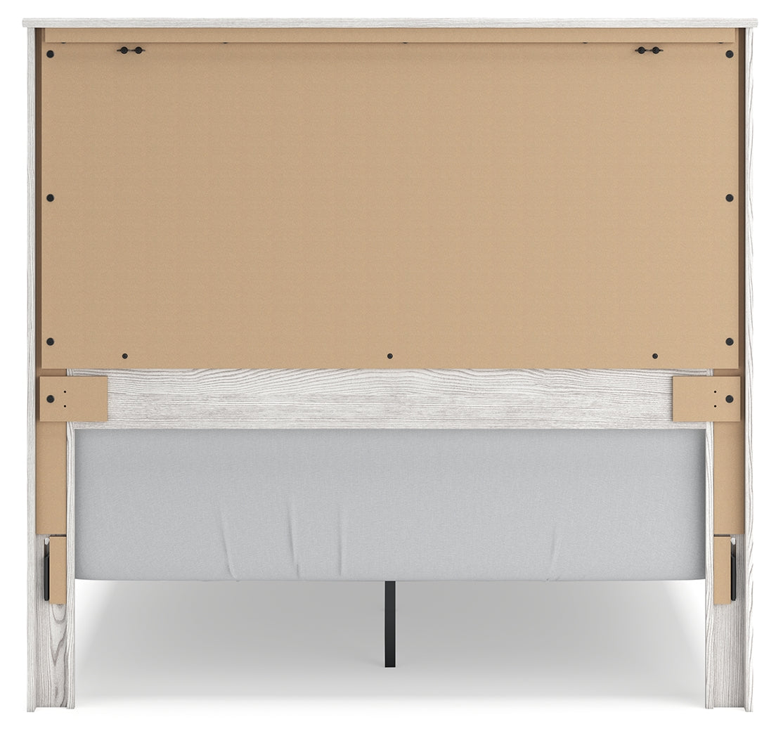 Gerridan Queen Panel Bed with Mirrored Dresser, Chest and 2 Nightstands in White/Gray from Ashley - Luna Furniture