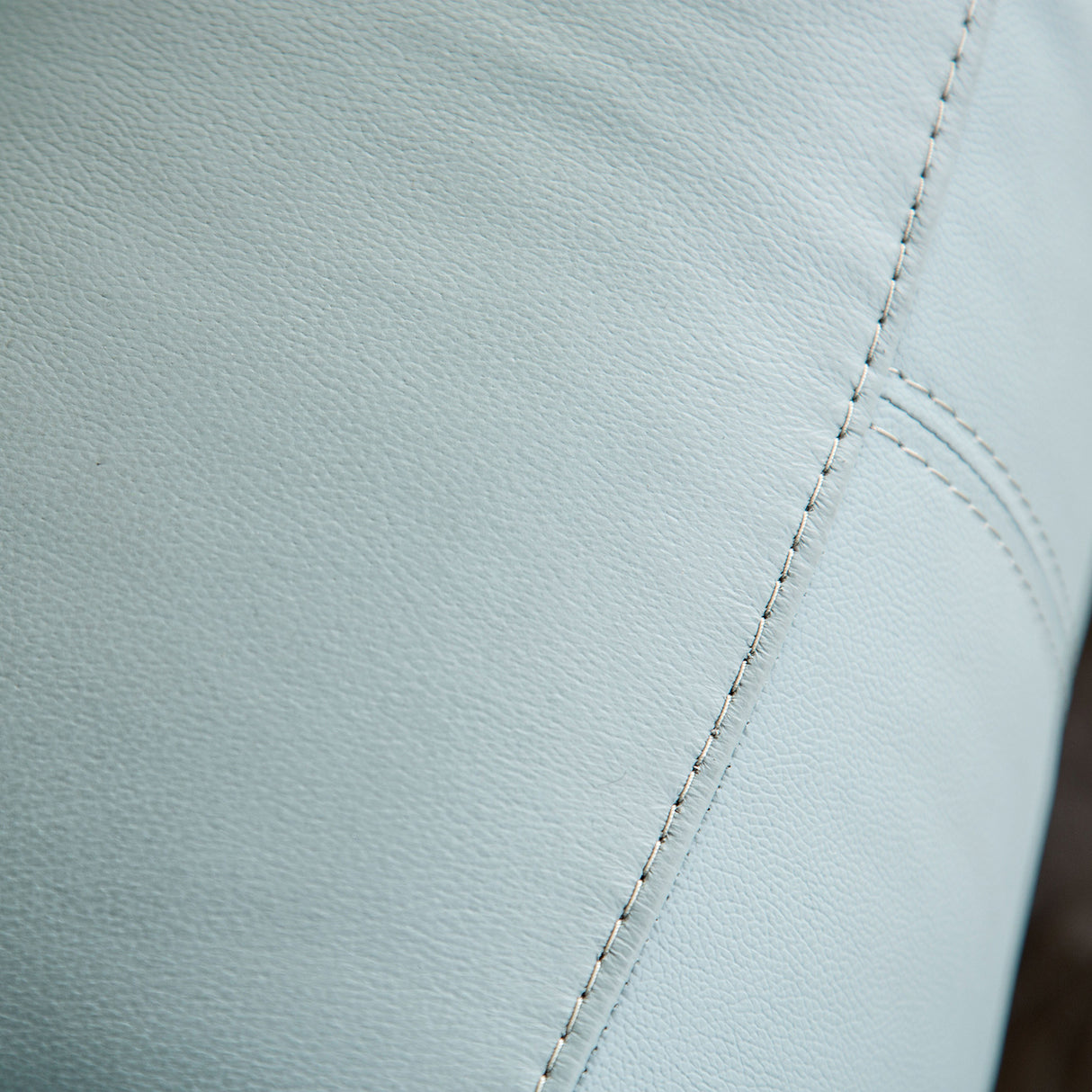 Glarus Powder Blue Recliner Chair from Furniture of America - Luna Furniture