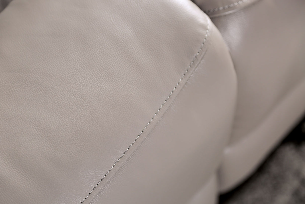 Gorgius Light Gray Power Loveseat from Furniture of America - Luna Furniture