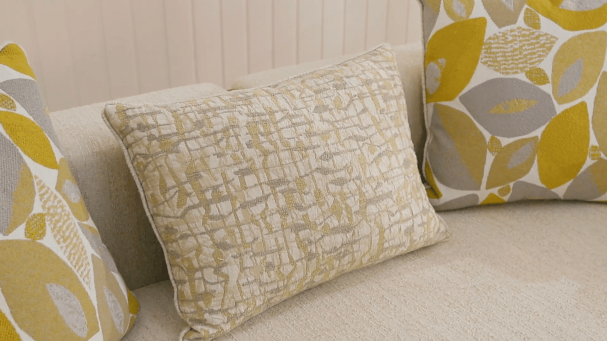 HD-3183 Sofa from Homey Design - Luna Furniture