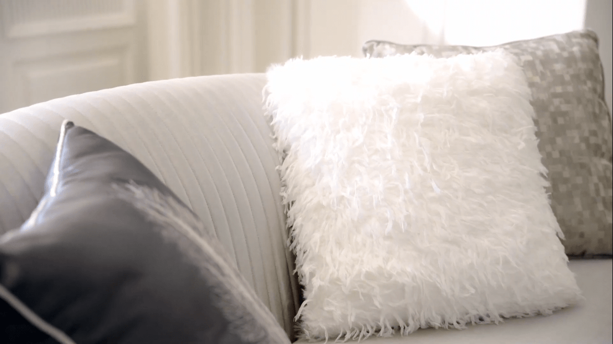 HD-7008 Loveseat from Homey Design - Luna Furniture