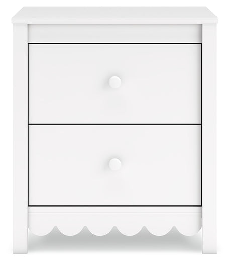 Hallityn Full Platform Bed with Dresser and 2 Nightstands in White from Ashley Furniture - Luna Furniture