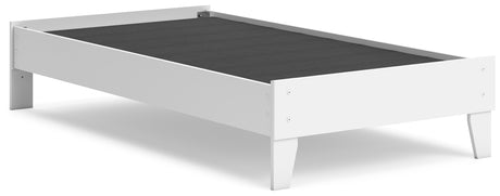 Hallityn Twin Platform Bed with Dresser and Chest in White from Ashley - Luna Furniture