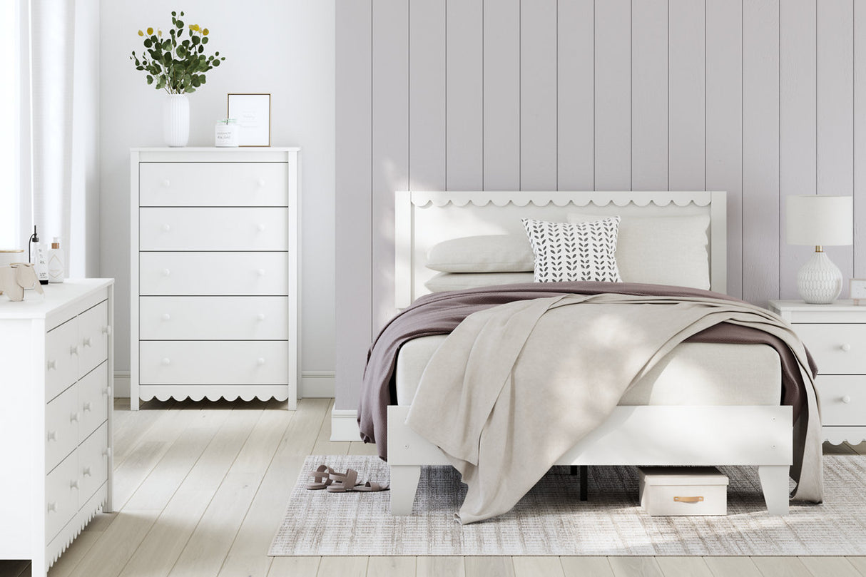 Hallityn White Full Platform Bed from Ashley - Luna Furniture