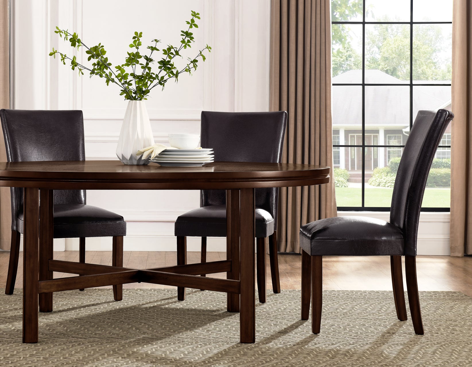 Steve Silver Hartford Espresso Brown Round Dining Room Set with