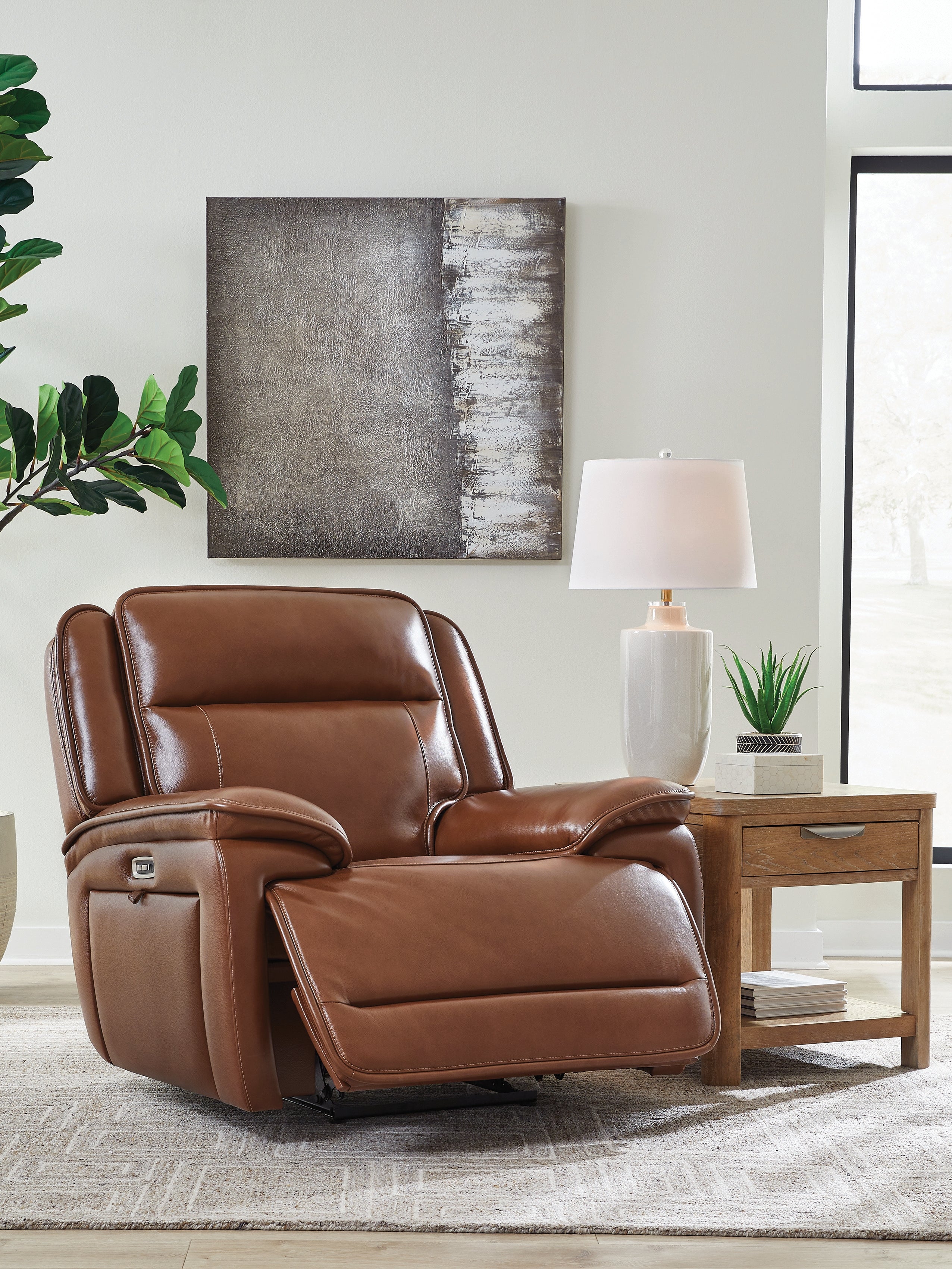 Healy Pier Chocolate Power Recliner - Luna Furniture