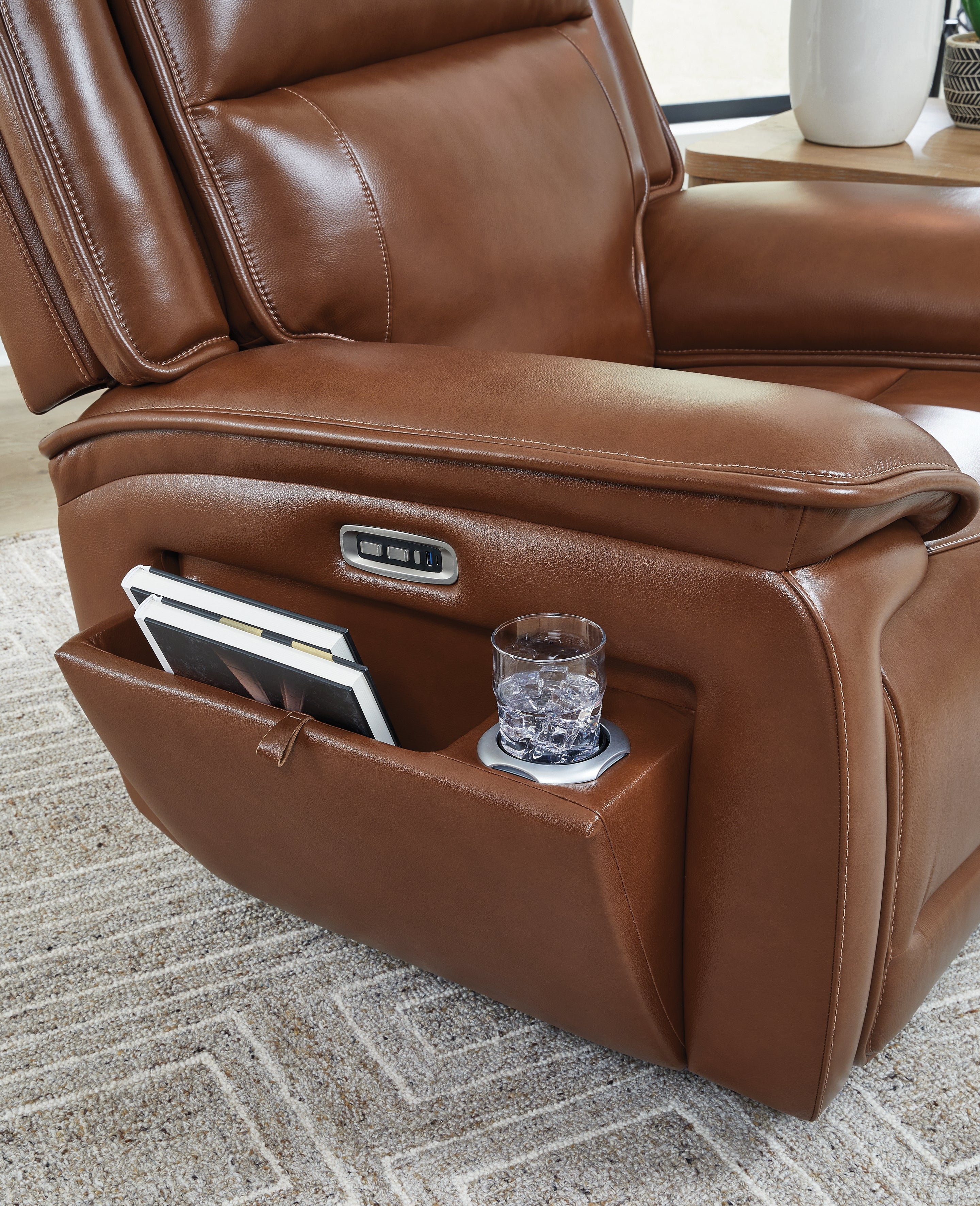 Healy Pier Chocolate Power Recliner - Luna Furniture