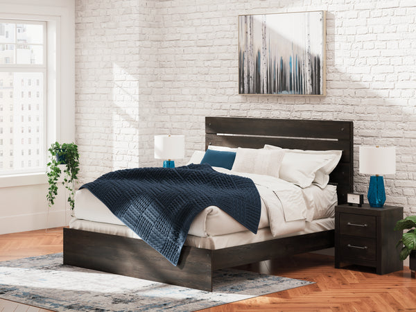 Hollivern Dark Gray King Panel Bed