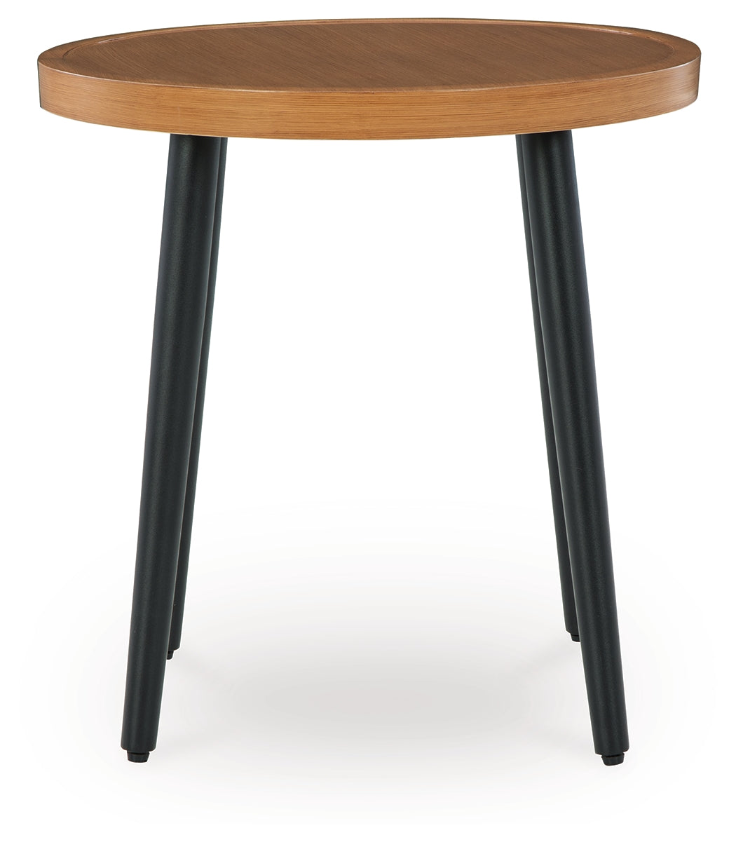 Horizon Hall Two-tone Brown Outdoor End Table from Ashley Furniture - Luna Furniture