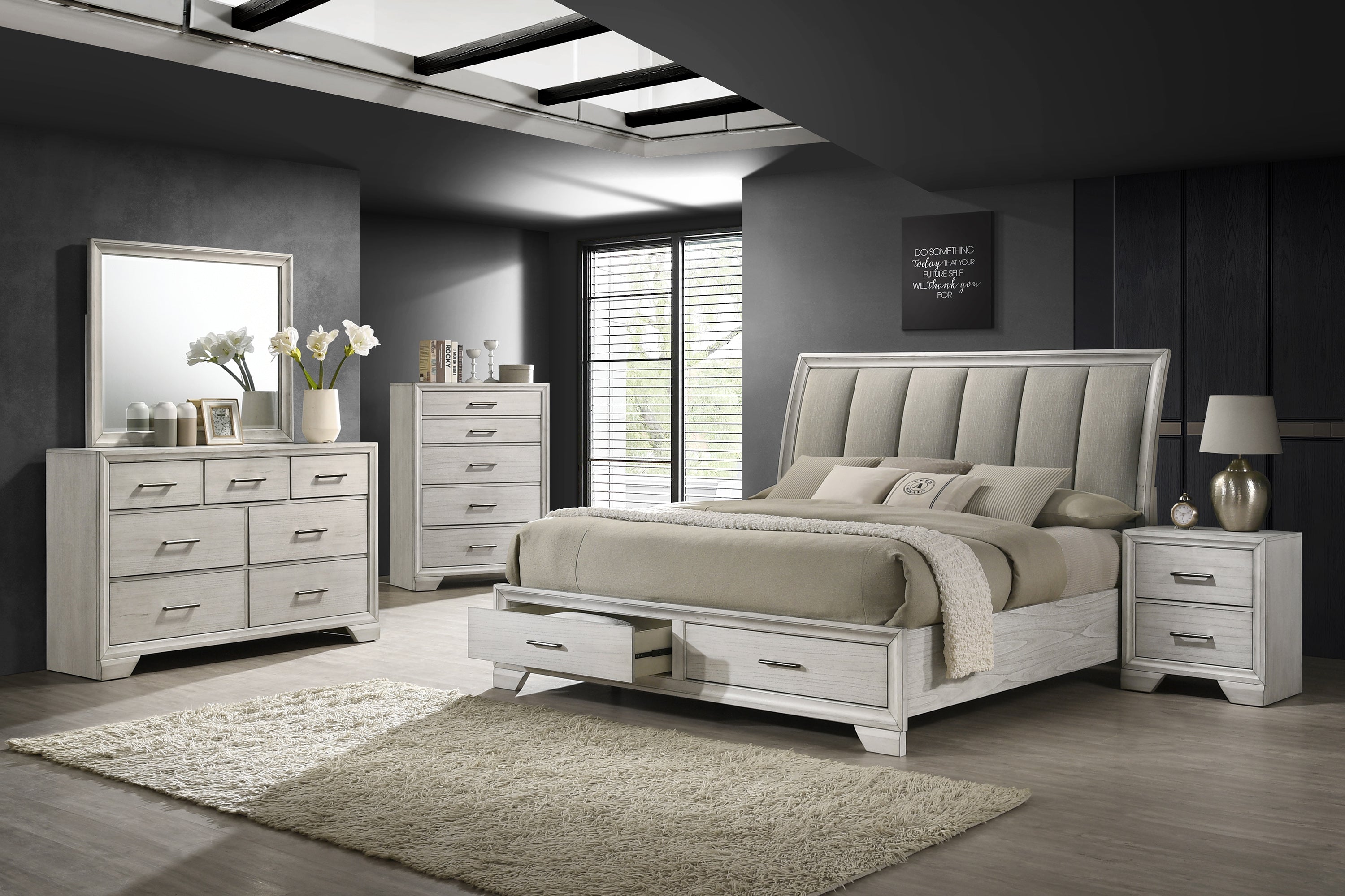 龍灰ワイルドハーツ/イーストウエスト・メモリアル・ボックス・セット Jaymes White Mist Sleigh Storage Platform Bedroom Set – Luna Furniture 洋楽