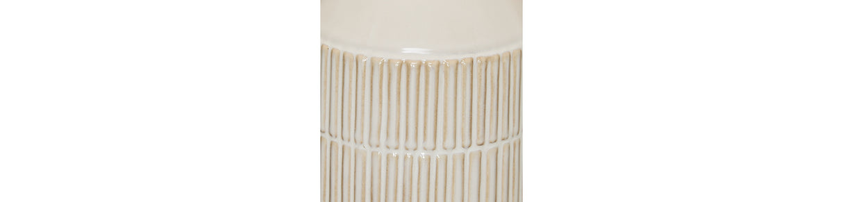 Willport Off White Table Lamp from Ashley - Luna Furniture