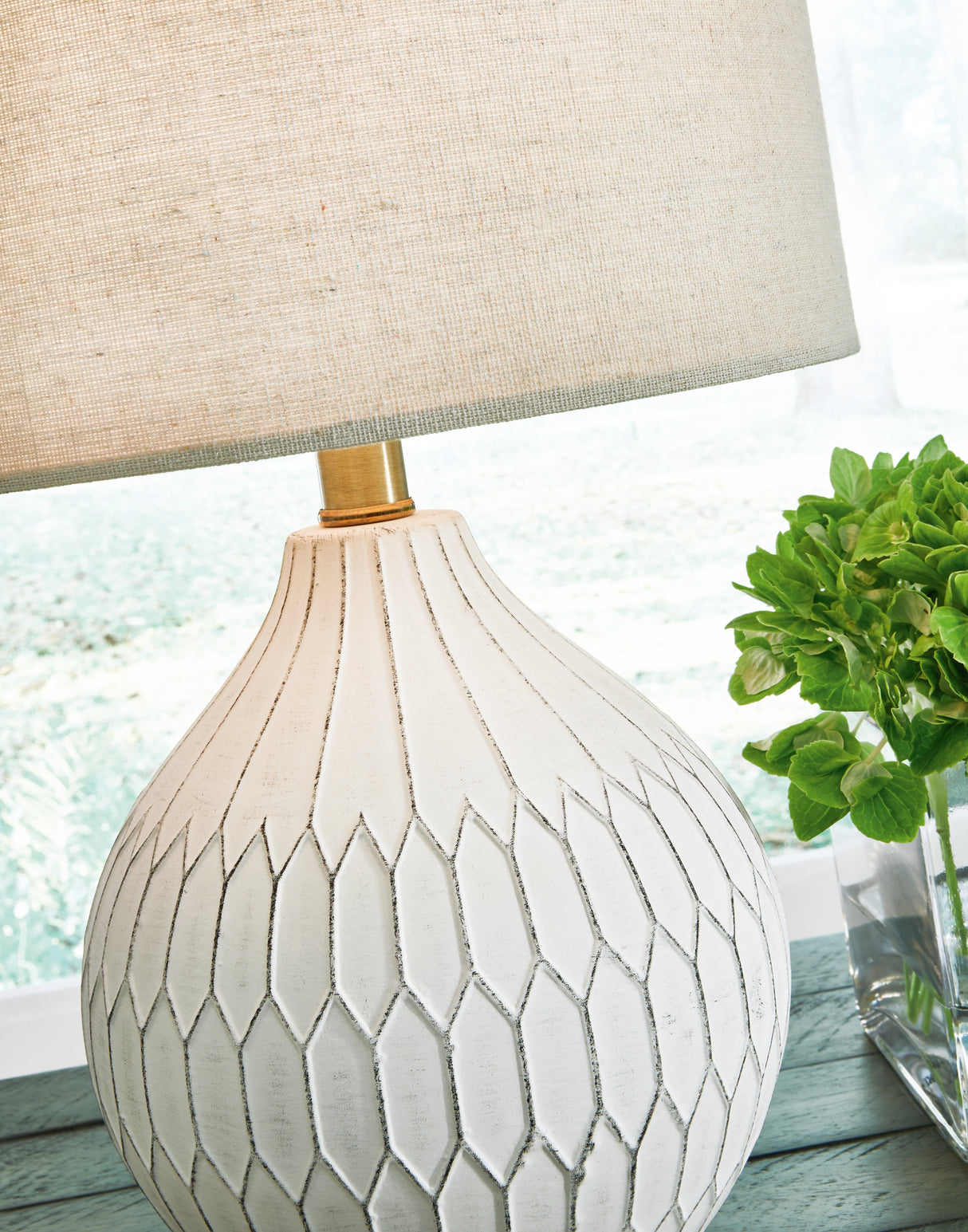 Wardmont White Table Lamp from Ashley - Luna Furniture