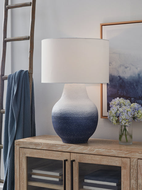 Dashland White/Navy Table Lamp from Ashley - Luna Furniture