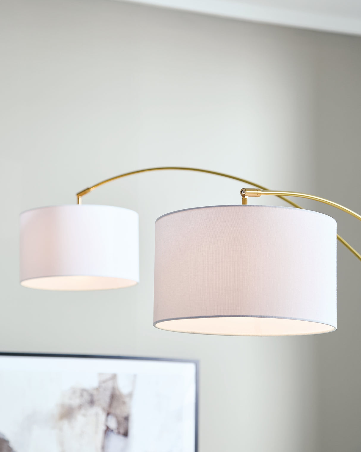 Valo Gold Finish Arc Lamp from Ashley Furniture - Luna Furniture