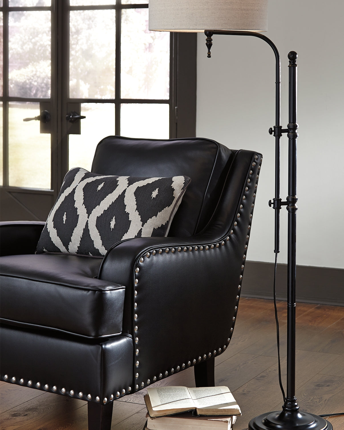 Anemoon Black Floor Lamp from Ashley - Luna Furniture