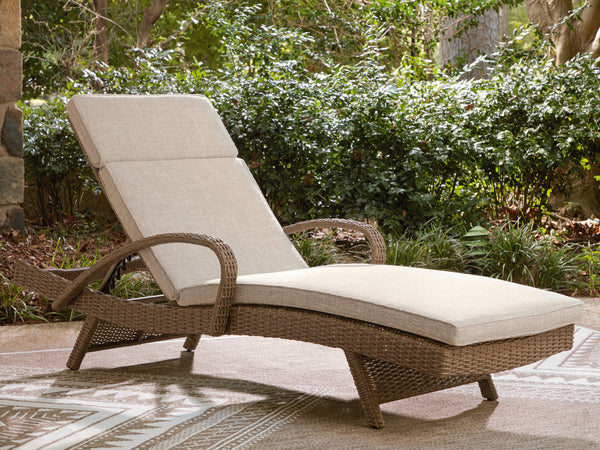 Laguna Heights Beige Chaise Lounge with Cushion
