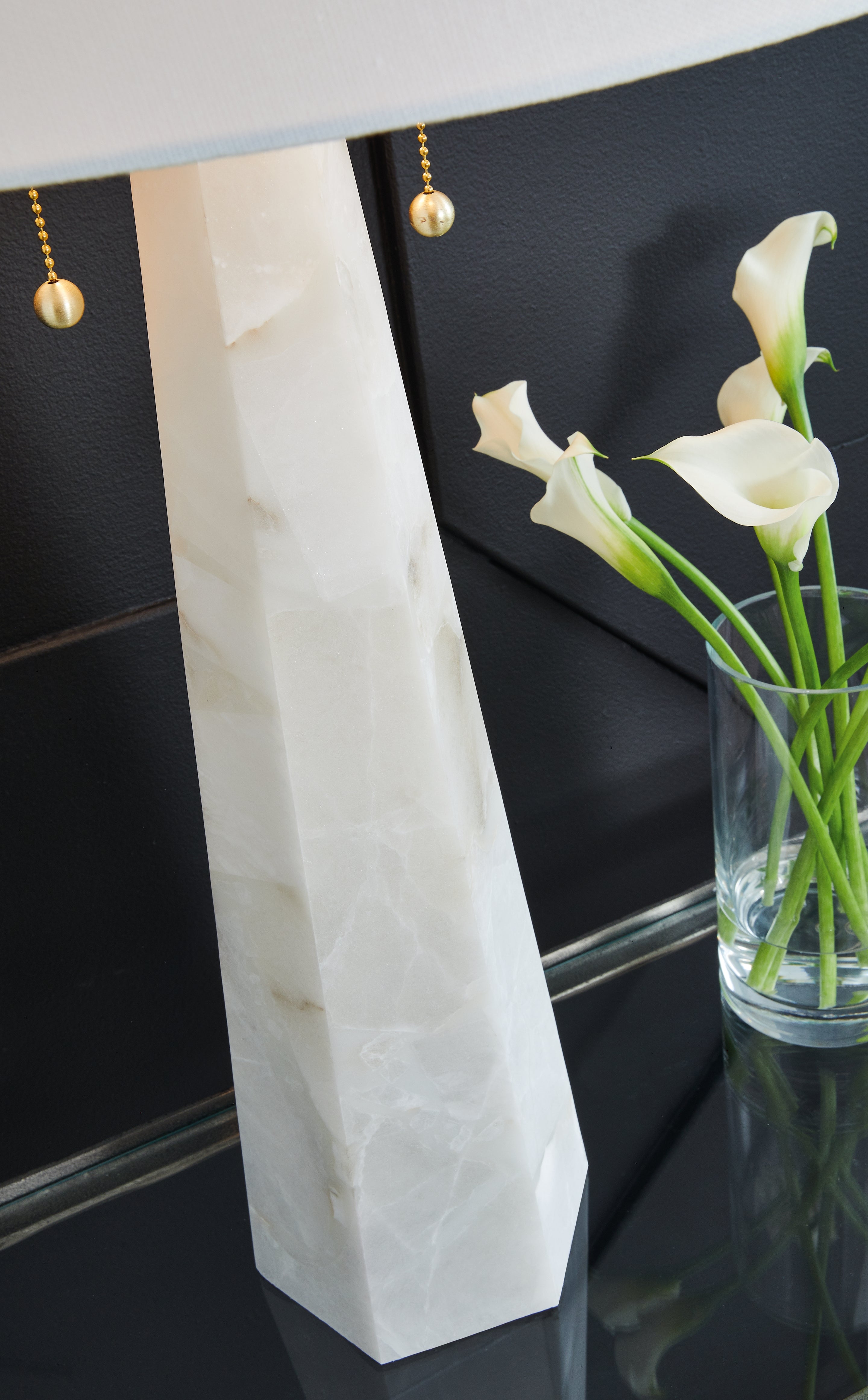Ashley Laurellen Table Lamp - Thumbnail 4