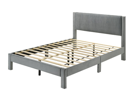 Lucia Light Gray Full Platform Bed from Crown Mark - Luna Furniture