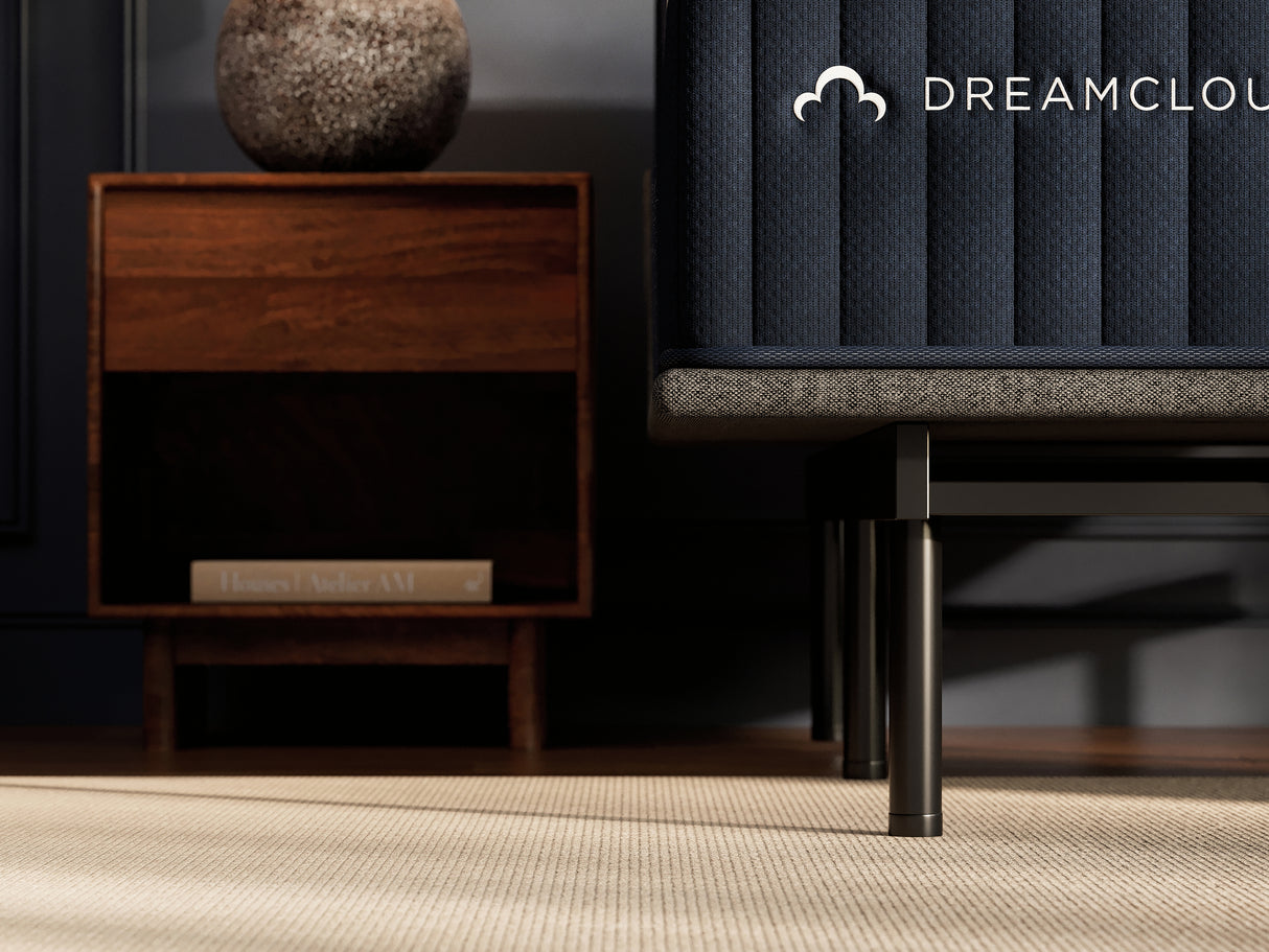 DreamCloud Classic Hybrid White Full Mattress from Ashley - Luna Furniture