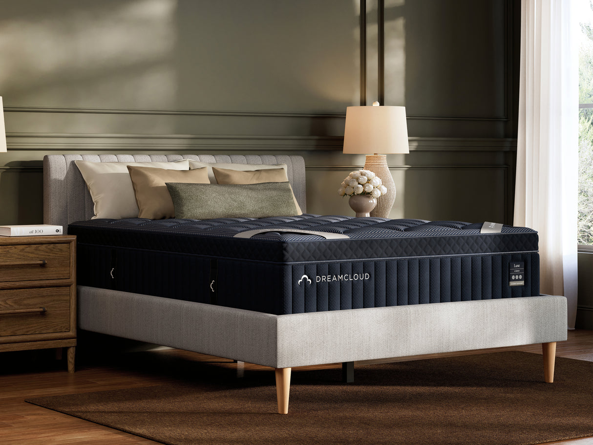 DreamCloud Luxe Hybrid White Full Mattress from Ashley - Luna Furniture