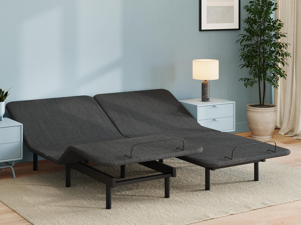 Comfort Classic Adj Base Black Split California King Adjustable Base from Ashley Furniture - Luna Furniture