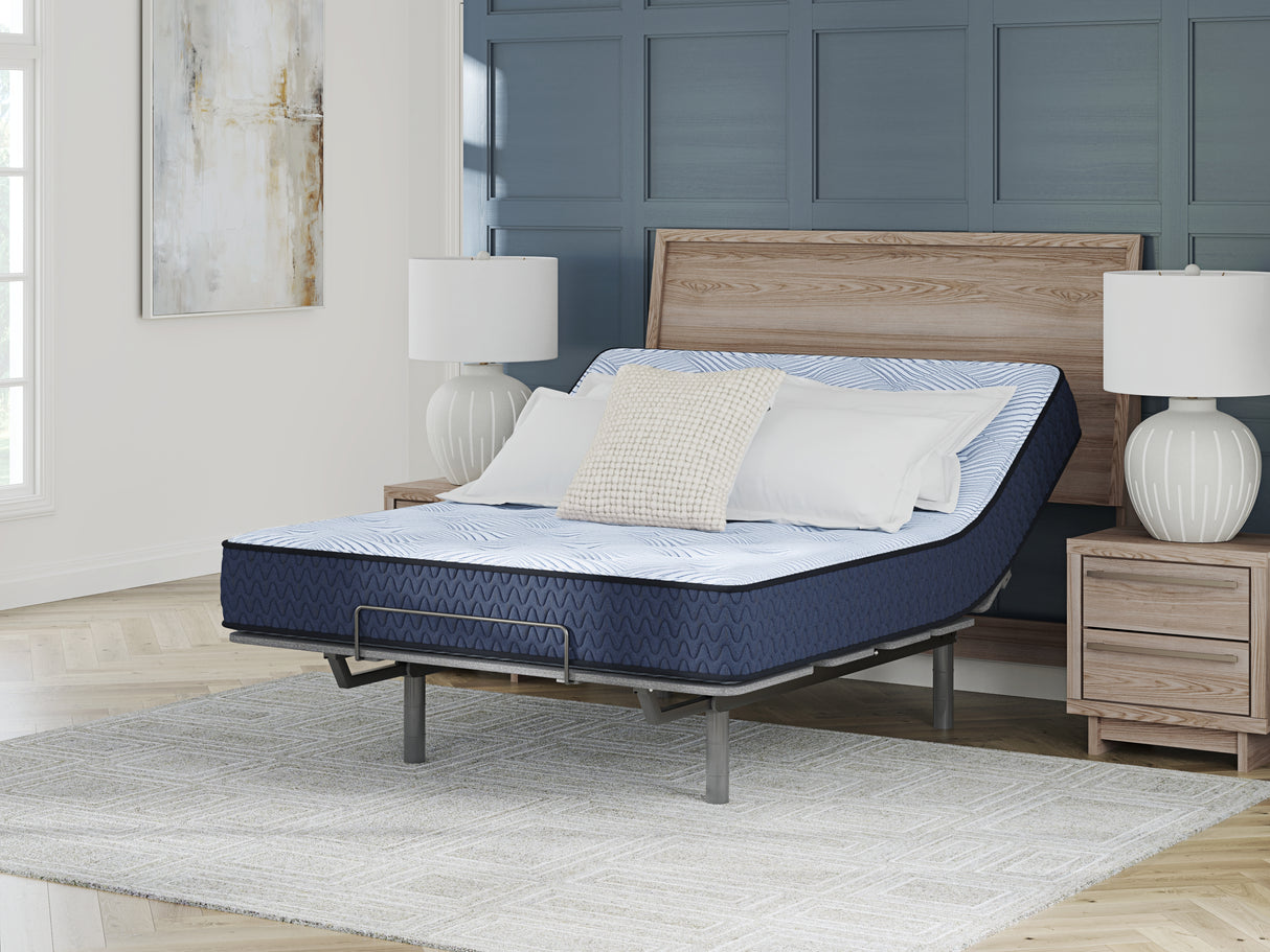 Dellyn 10 Hybrid Light Blue California King Mattress from Ashley Furniture - Luna Furniture