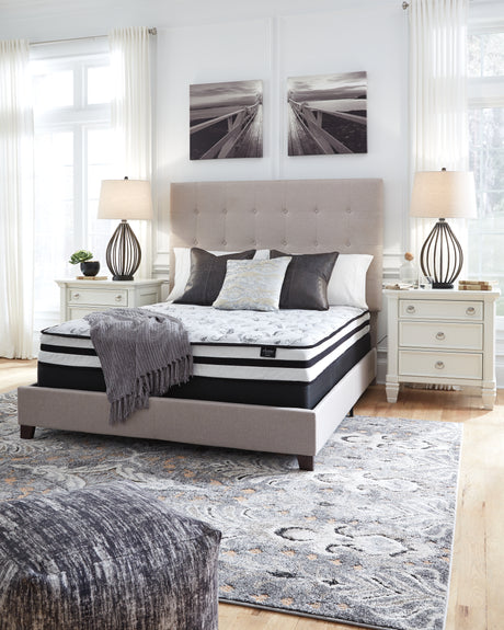 8 Inch Chime Innerspring White Queen Mattress in a Box from Ashley - Luna Furniture