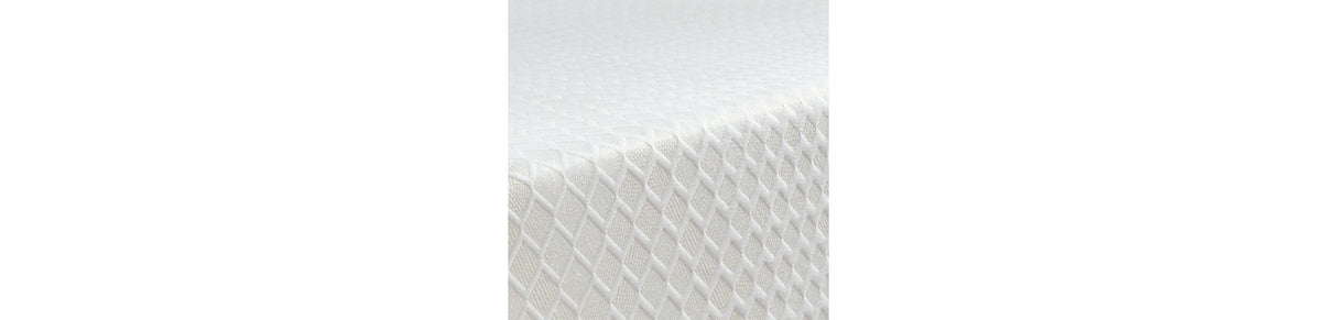 Piperton Twin Platform Bed with Mattress in White from Ashley Furniture - Luna Furniture