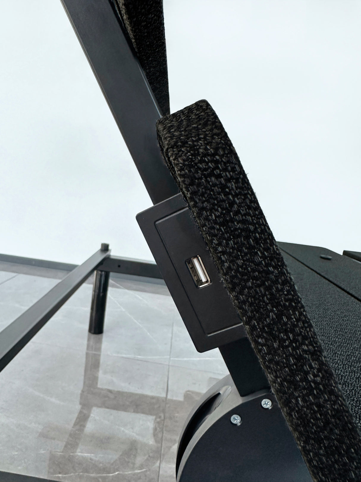Cosmic Power Base Black Twin XL Adjustable Base from Ashley Furniture - Luna Furniture