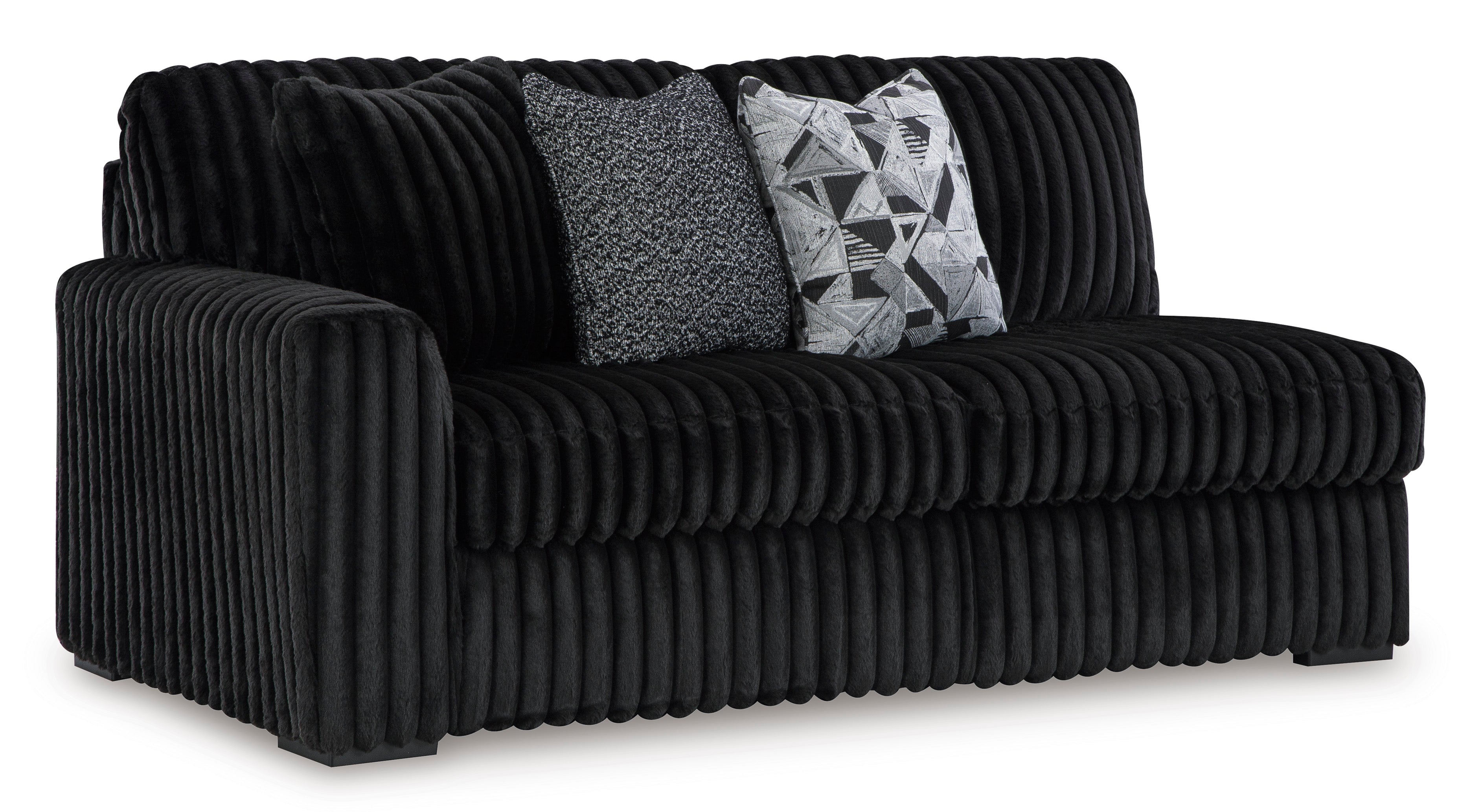 テナーマッドネス　7⭐︎ Midnight-Madness Onyx RAF Chase Sectional and Ottoman – Luna Furniture