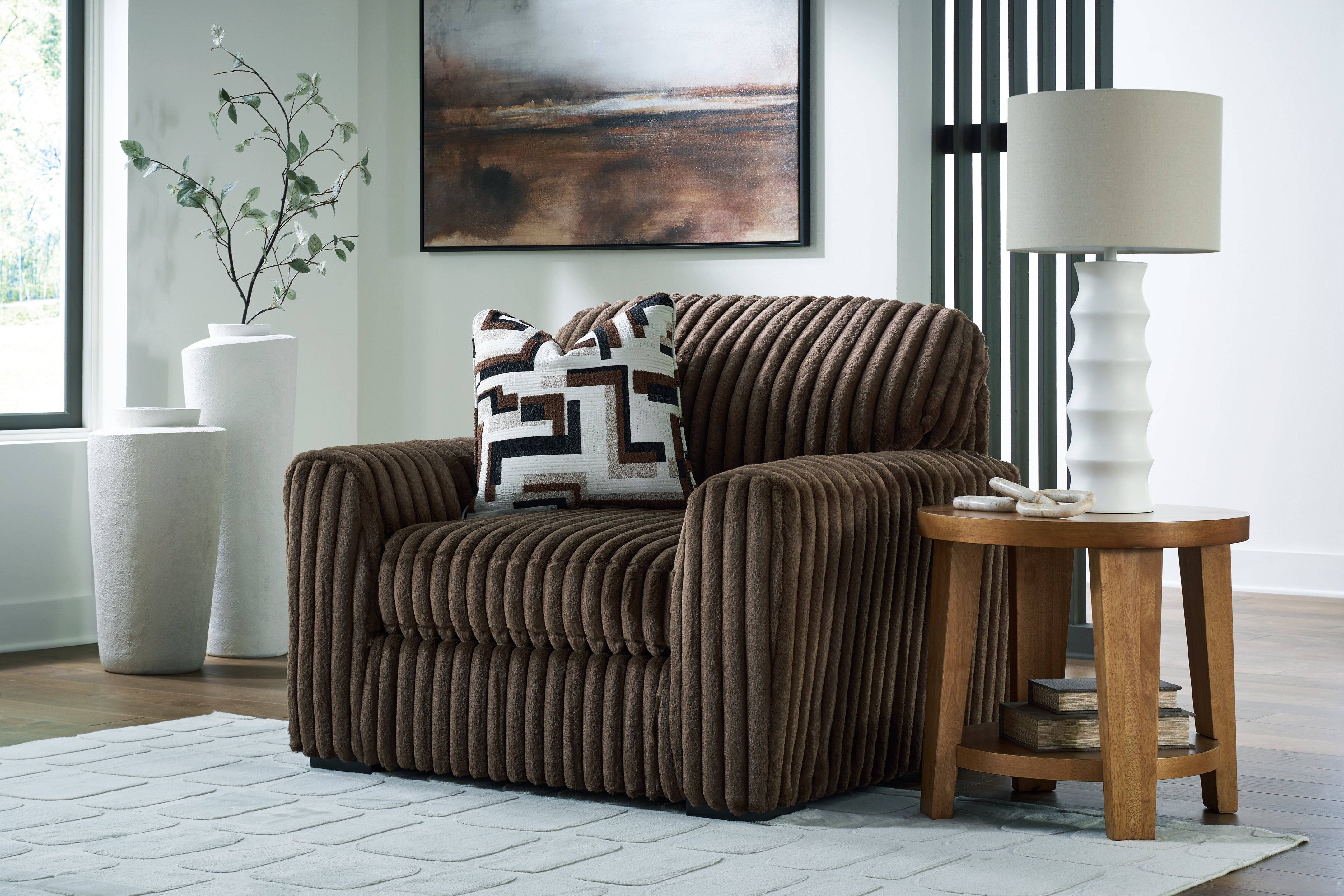 Midnight-Madness 4-Piece Sectional and Oversized Chair – Luna