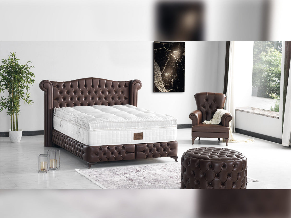 Monalisa King Storage Bed With Headboard in Brown from Furnia - Luna Furniture