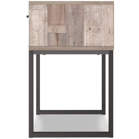 Neilsville Full Platform Bed with Dresser, Chest and Nightstand in Whitewash from Ashley - Luna Furniture