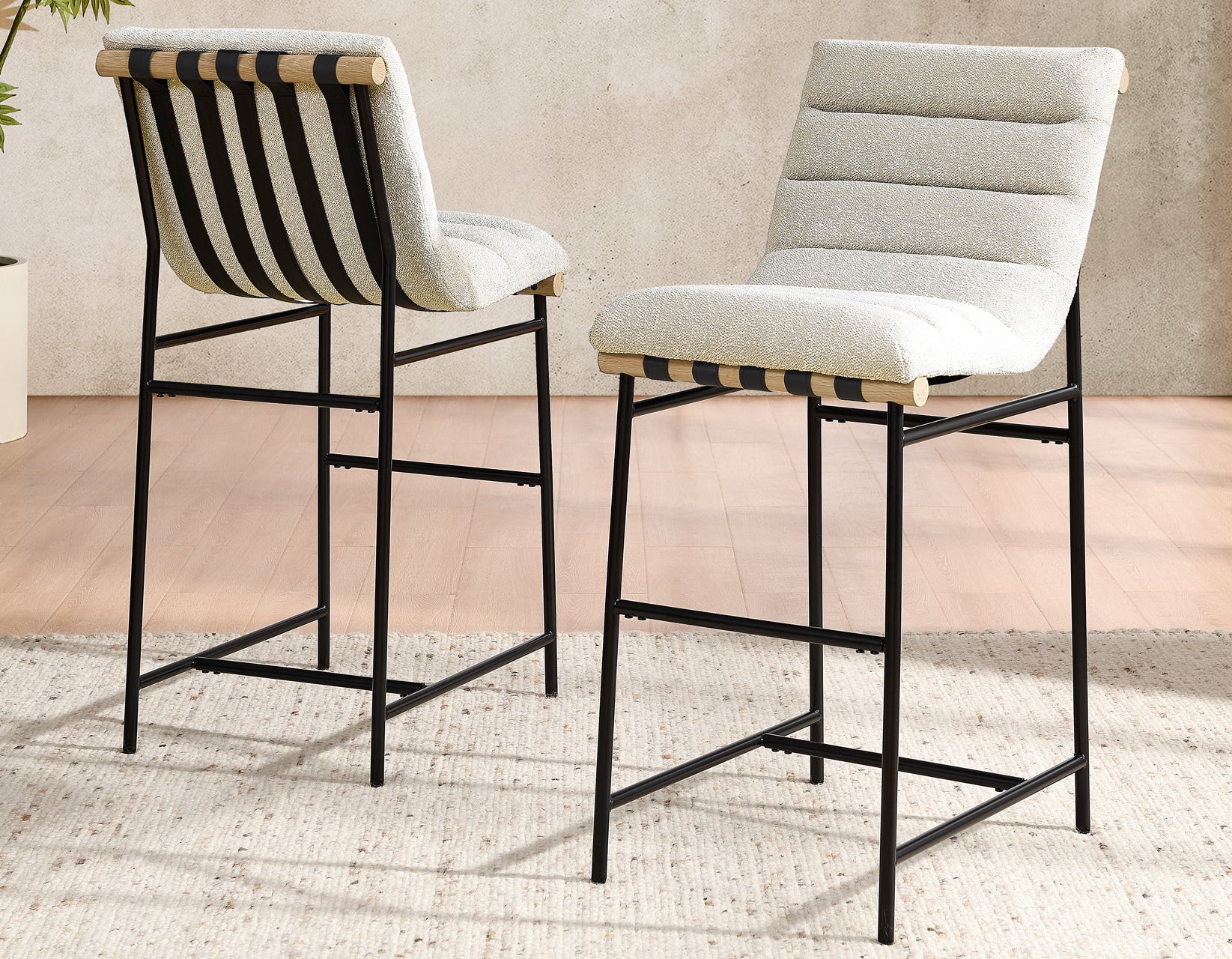 Steve Silver Nicco Bar Stool - Thumbnail 4
