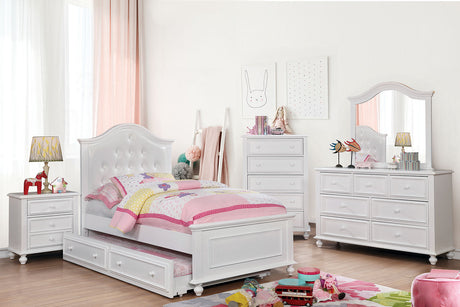 Olivia White Full Bed from Furniture of America - Luna Furniture