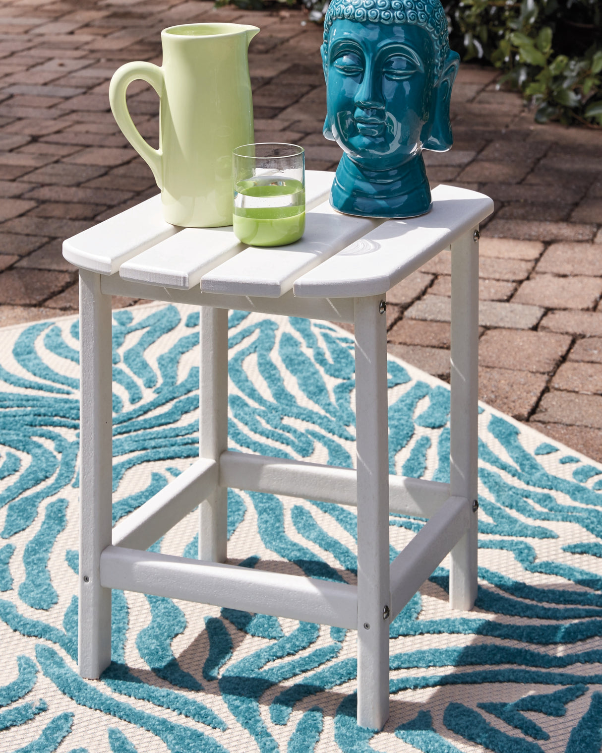 Sundown Treasure Outdoor Chair with End Table in White from Ashley Furniture - Luna Furniture