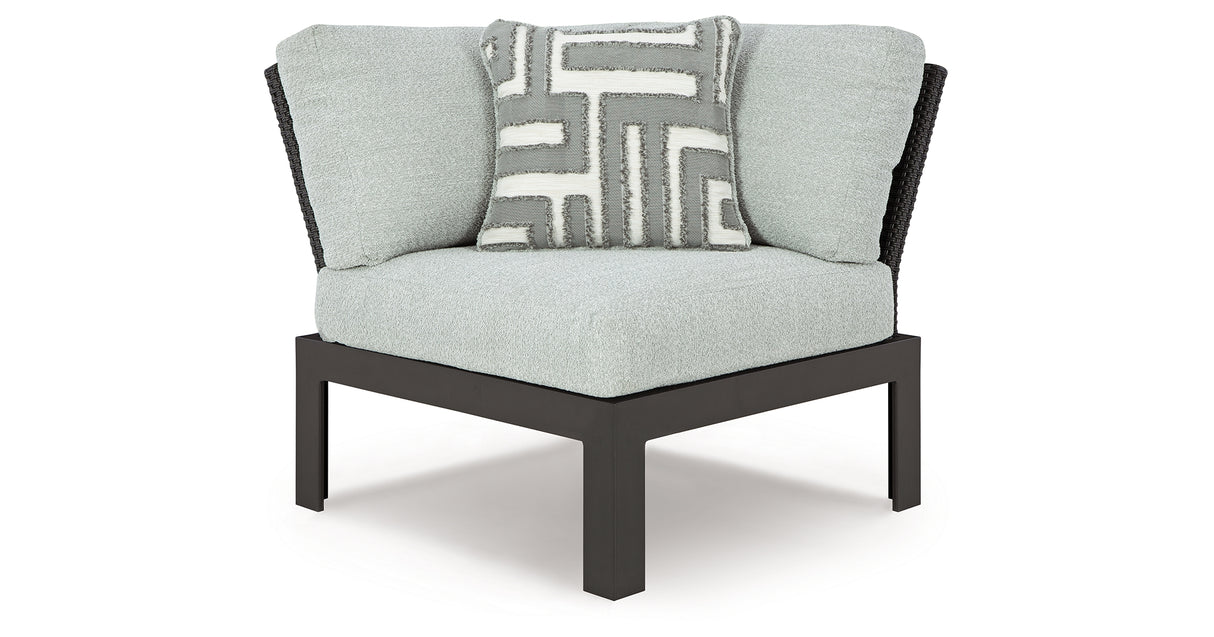 Beachloft Black/Gray 4-Piece Outdoor Sectional from Ashley Furniture - Luna Furniture