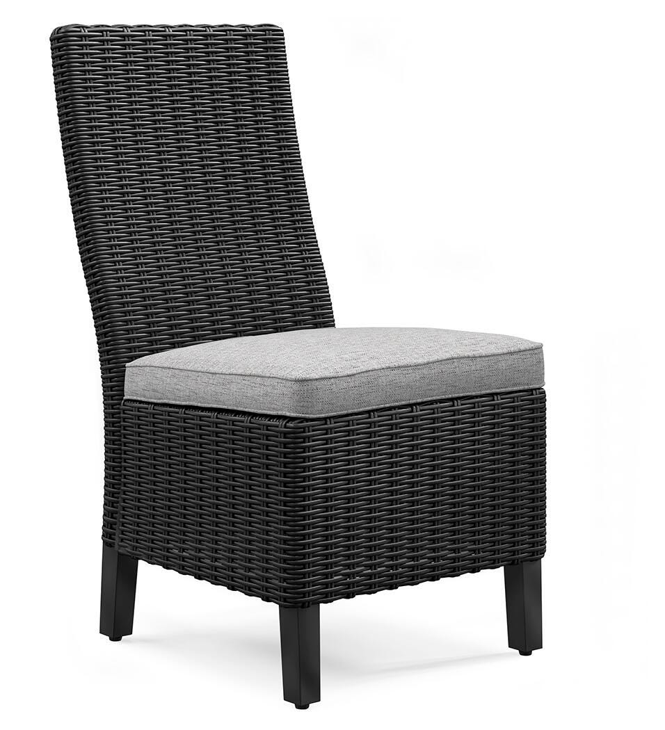 Beachcroft Outdoor Dining Table and 4 Chairs in Black/Light Gray from Ashley Furniture - Luna Furniture