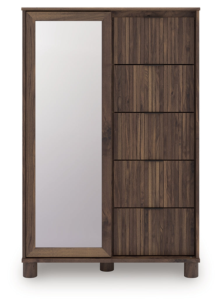 Pamytta Brown Dressing Chest from Ashley - Luna Furniture