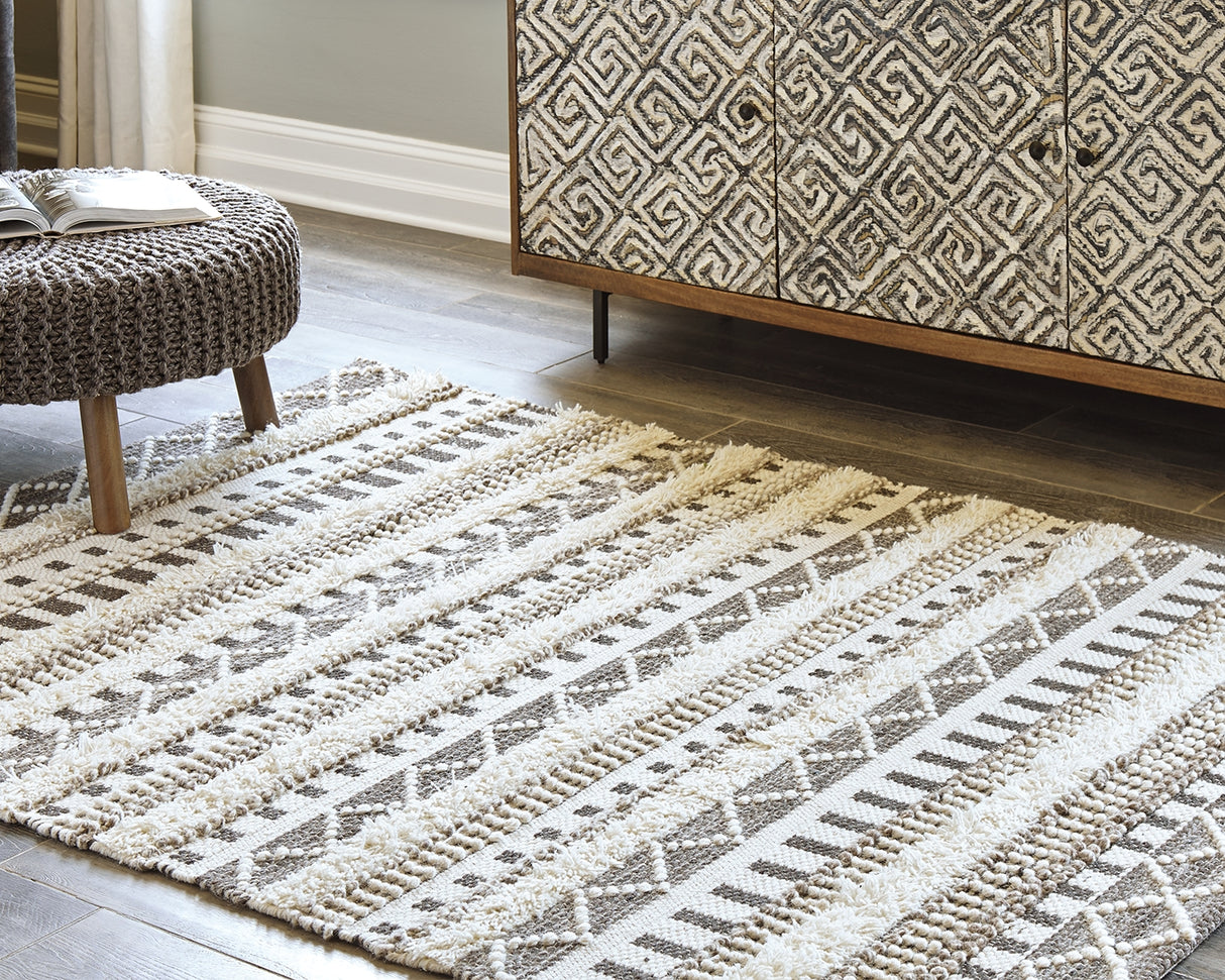 Karalee Ivory/Brown 5' x 7' Rug from Ashley Furniture - Luna Furniture